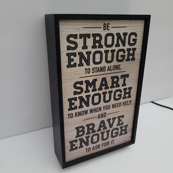 Inspirational Wooden Sign - Be Strong, Smart, Brave - Picture 4 of 10